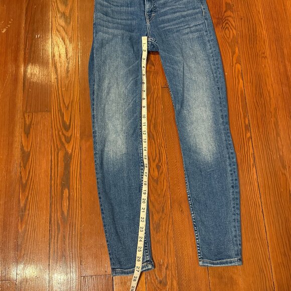 VIneyard Vines High Rise Skinny Blue Jeans Sz: 25 medium wash - Picture 8 of 10